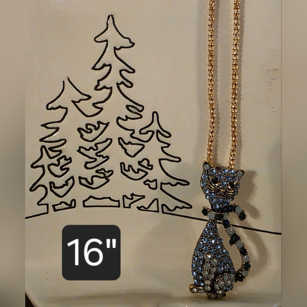 BETSY JOHNSON Elegant Blue and Gold Tone Cat Pendant Necklace